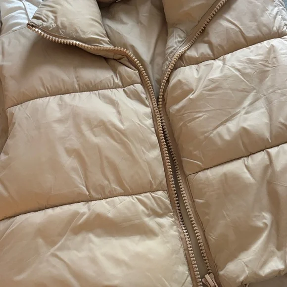 Puffer Vest cropped - Picture 7 of 7